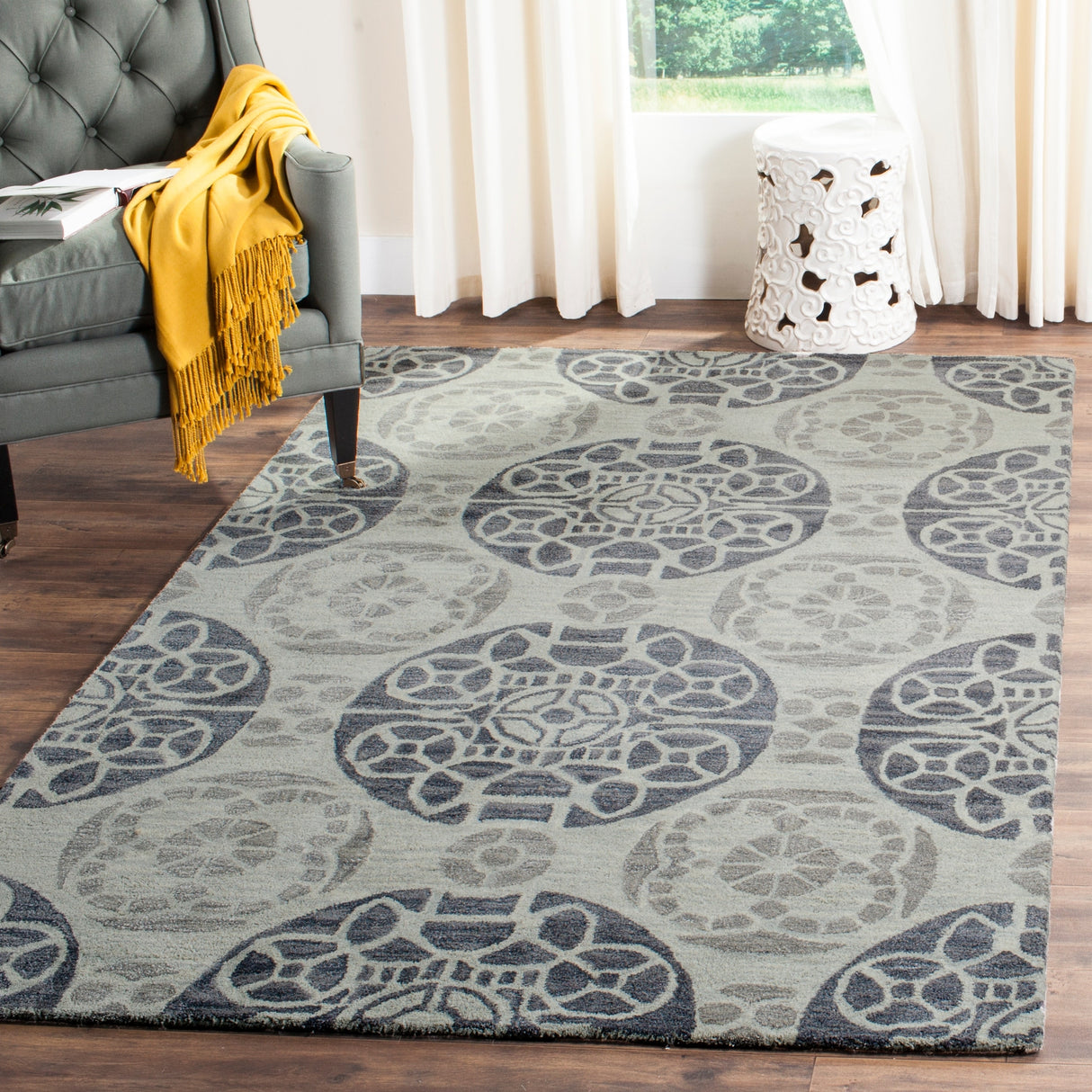 SAFAVIEH Handmade Wyndham Dinie Modern Wool Rug