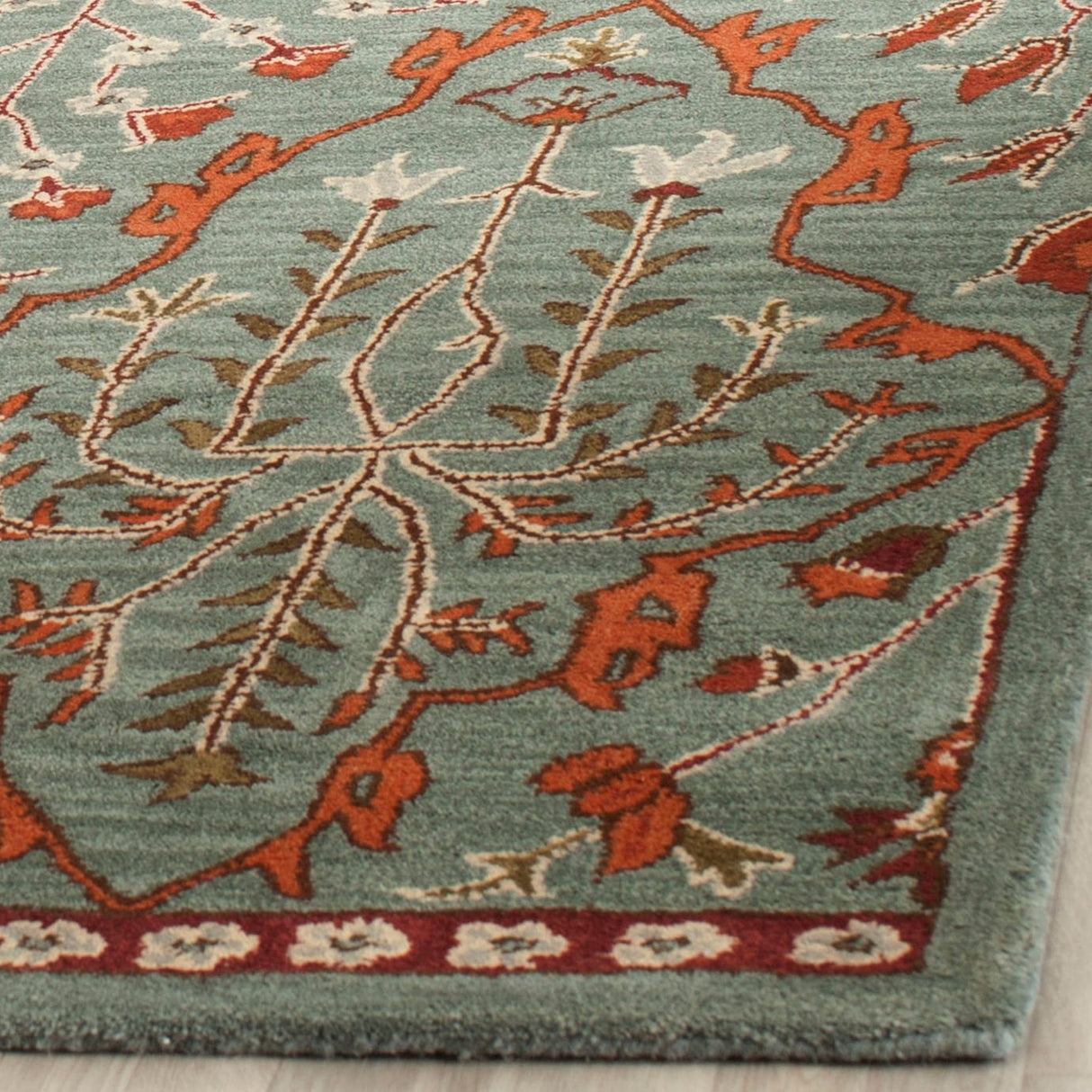 SAFAVIEH Handmade Wyndham Iori Modern Wool Rug