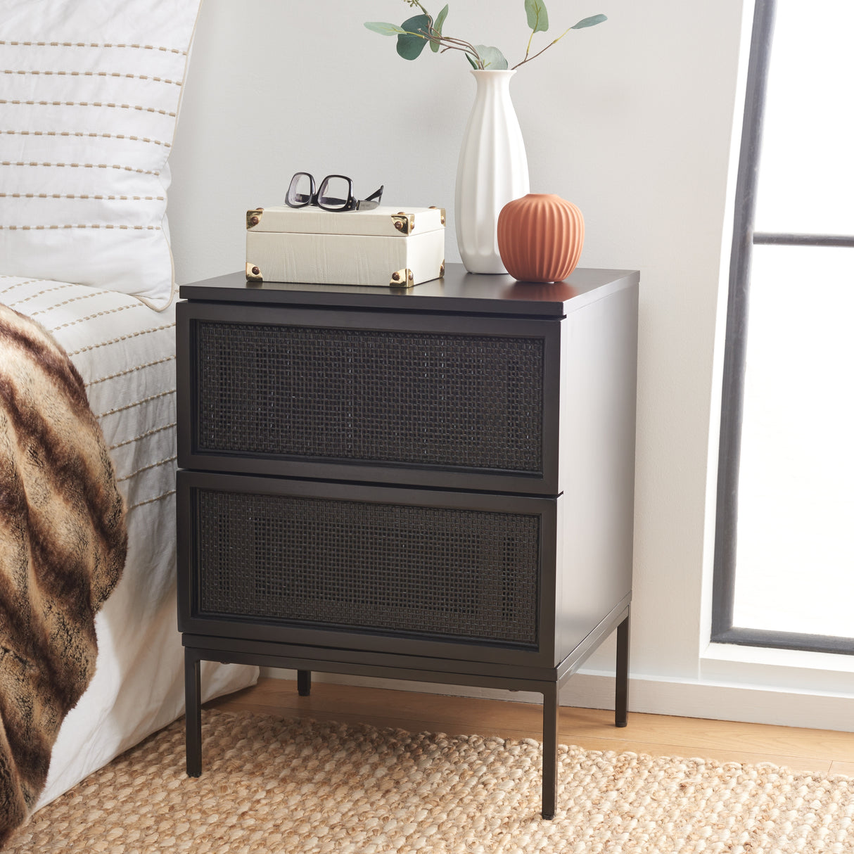 SAFAVIEH Haylie 2-Drawer Rattan Nightstand