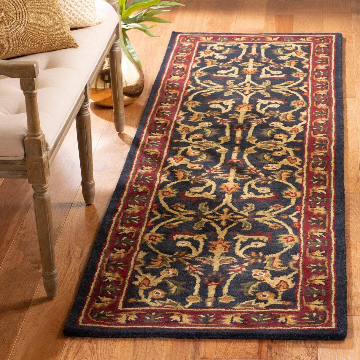 SAFAVIEH Heritage Dani Hand-tufted Wool Traditional Area Rug