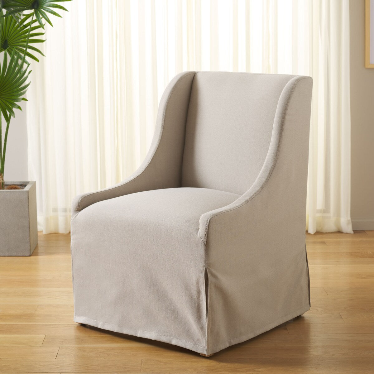 SAFAVIEH Home Aberdore Arm Chair - 24Wx26Dx34H