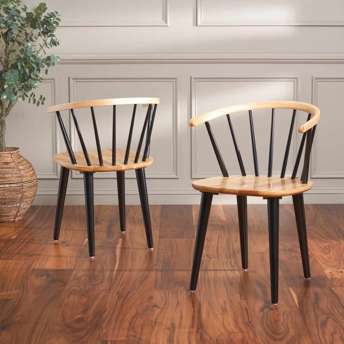 SAFAVIEH Home Blanchard 18-inch Curved Spindle Side Chair [SET of 2] - 21Wx21Dx30H