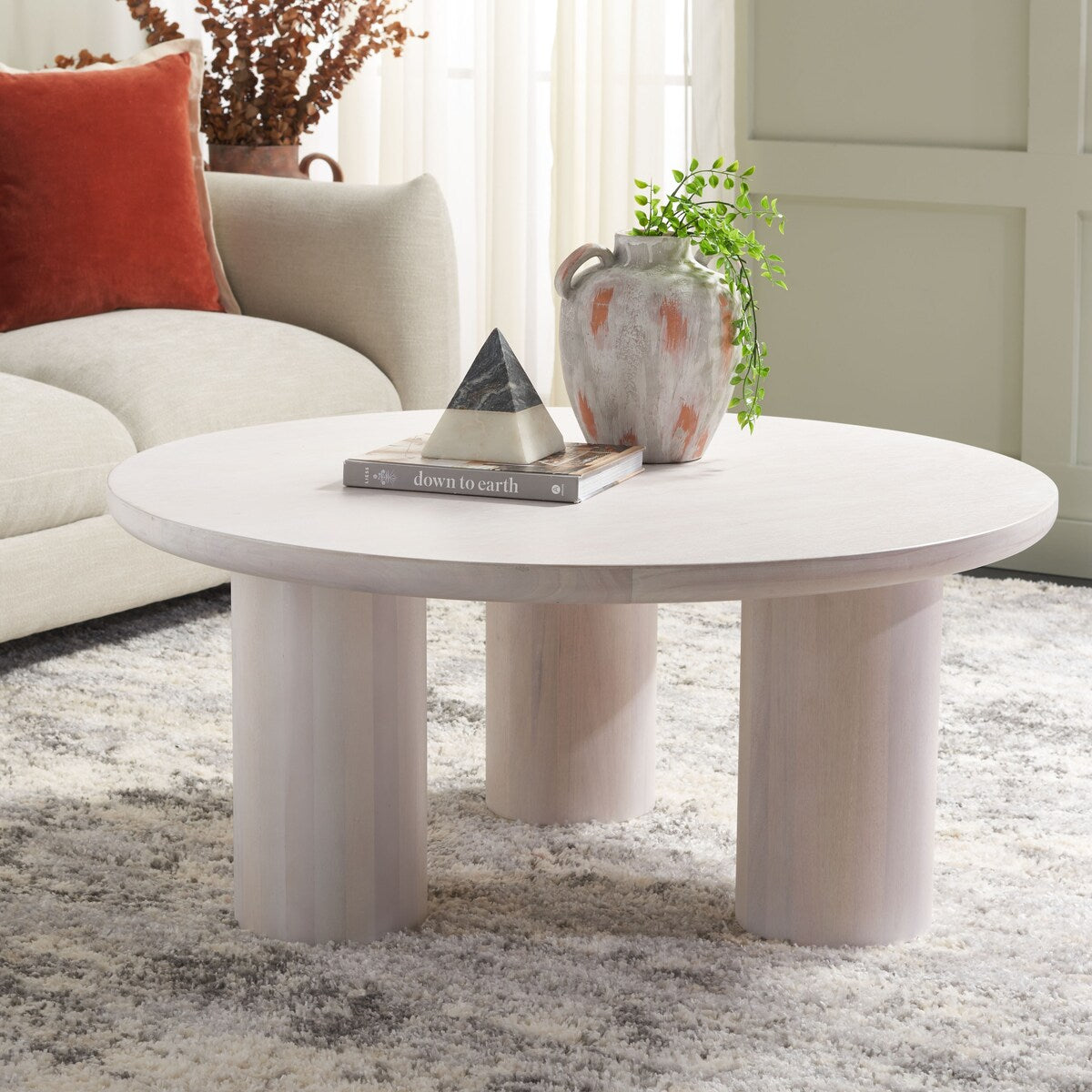 SAFAVIEH Home Mork 3 Leg Round Coffee Table - 40Wx40Dx18H