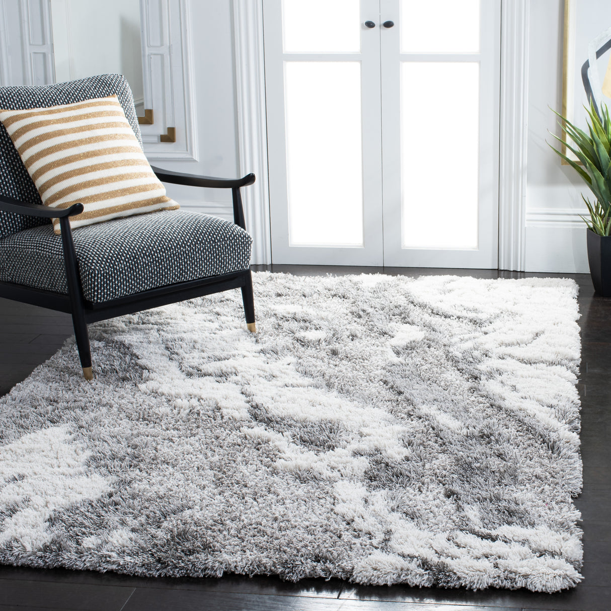 SAFAVIEH Horizon Shag Remona 2.6-inch Thick Rug