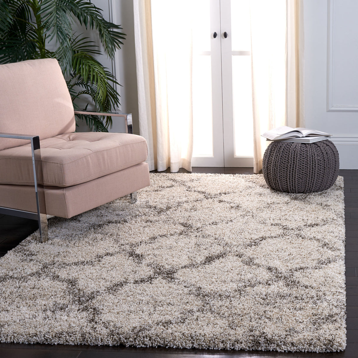 SAFAVIEH Hudson Shag Danita Trellis 2-inch Thick Rug