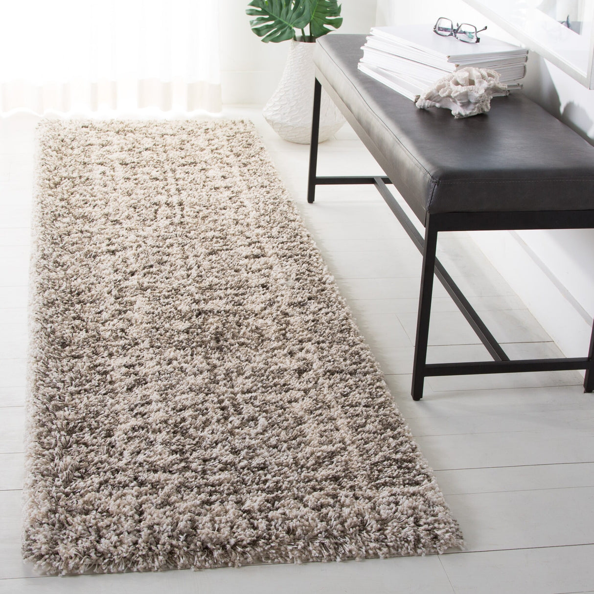 SAFAVIEH Hudson Shag Normanna 2-inch Thick Rug