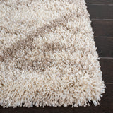 SAFAVIEH Hudson Shag Raili Diamond Trellis 2-inch Thick Rug