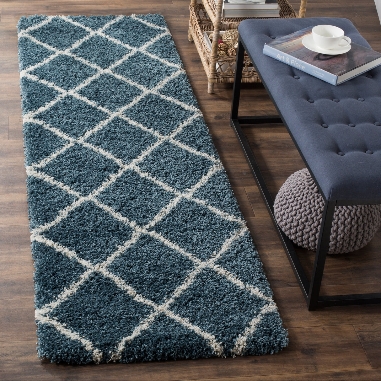 SAFAVIEH Hudson Shag Raili Diamond Trellis 2-inch Thick Rug