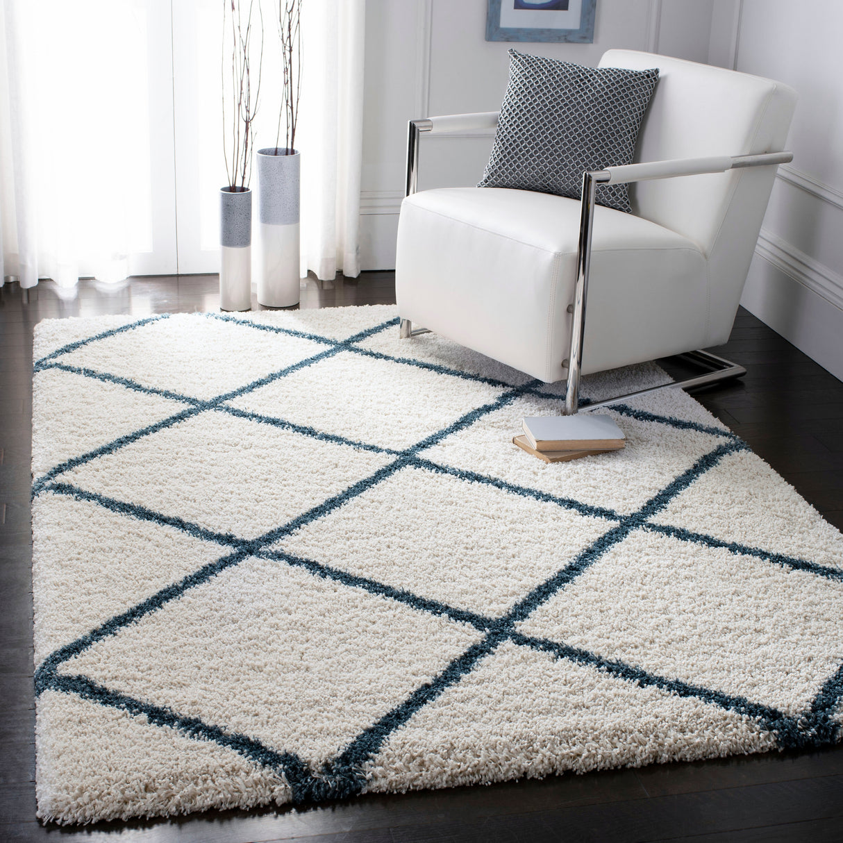 SAFAVIEH Hudson Shag Raili Diamond Trellis 2-inch Thick Rug