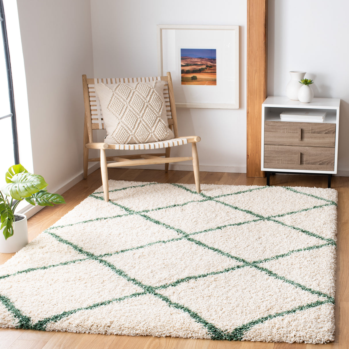 SAFAVIEH Hudson Shag Raili Diamond Trellis 2-inch Thick Rug