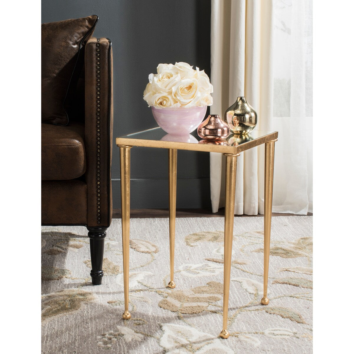 SAFAVIEH Jetty Antique Gold Leaf End Table - 14" x 14" x 21" - 14Wx14Dx21H