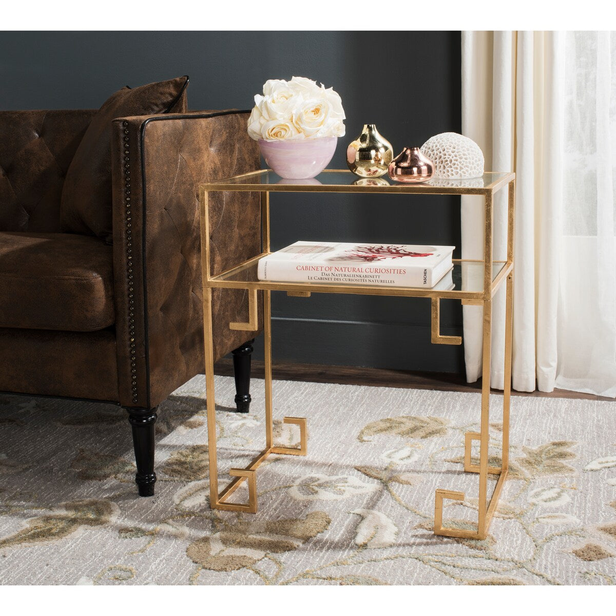 SAFAVIEH Kamla Antique Gold Leaf Accent Table - 22" x 14" x 26.3" - 22Wx14Dx26H