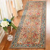 SAFAVIEH Kashan Glinda Oriental Rug