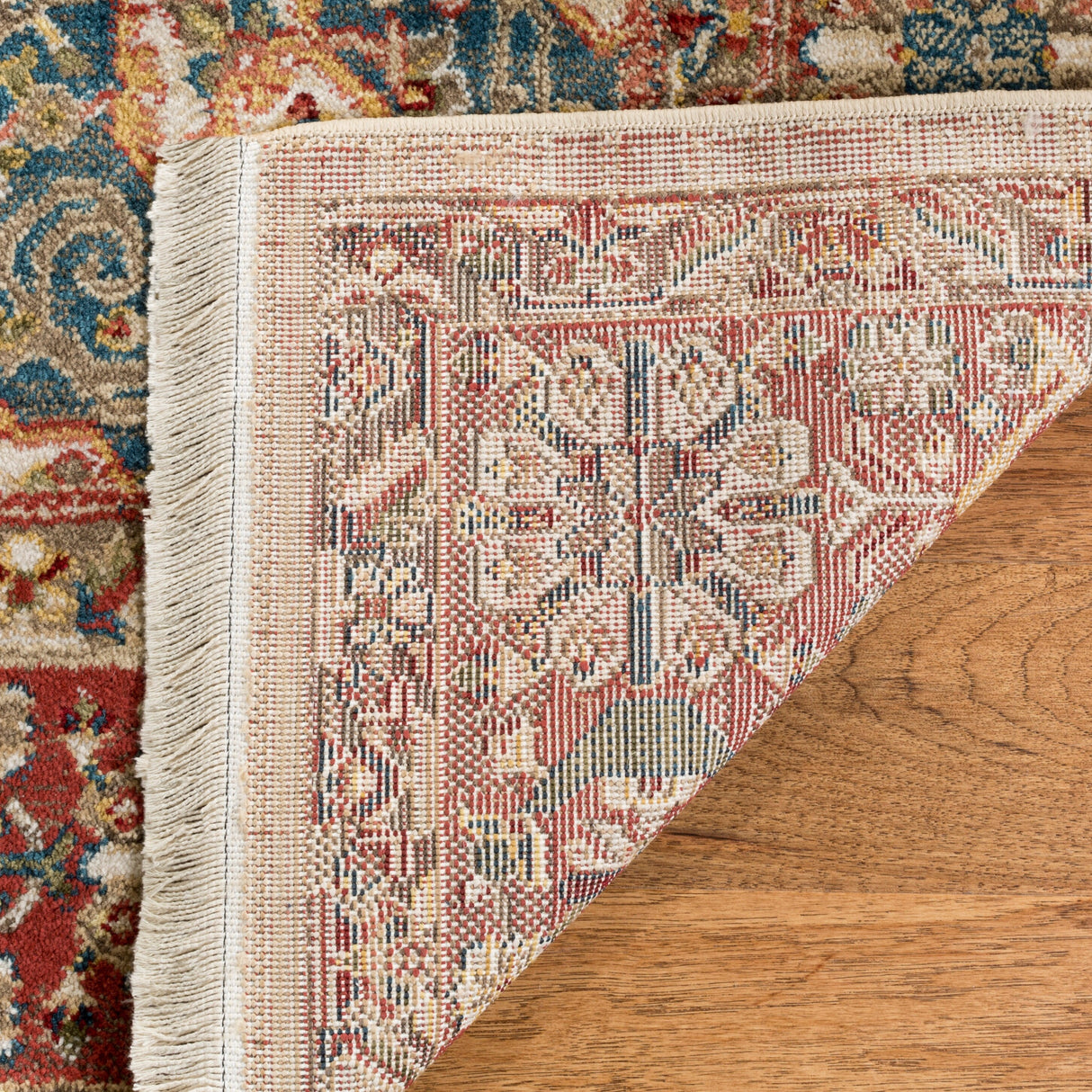 SAFAVIEH Kashan Marybeth Oriental Rug with Fringe