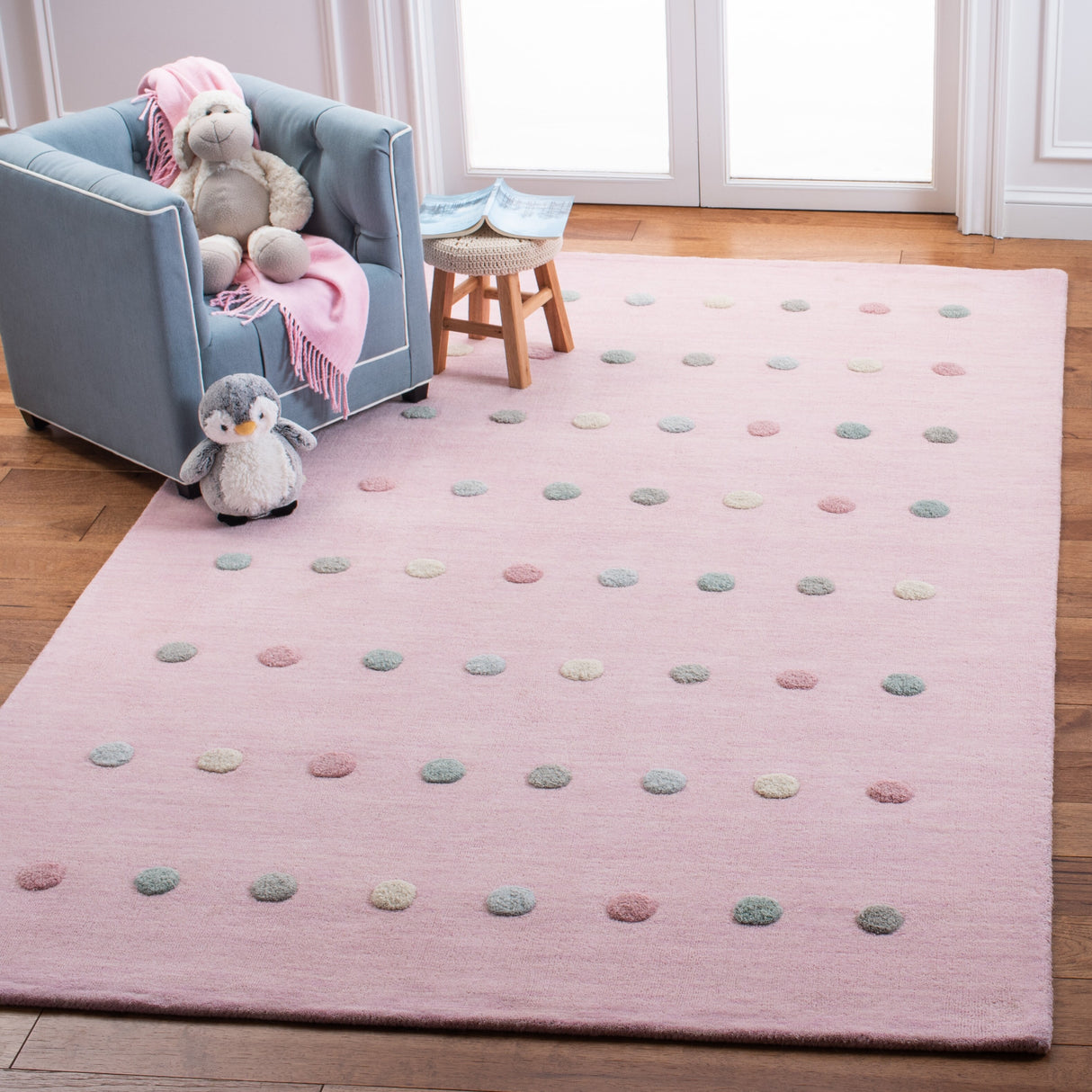 SAFAVIEH Kids Karan Polka Dot Wool Rug