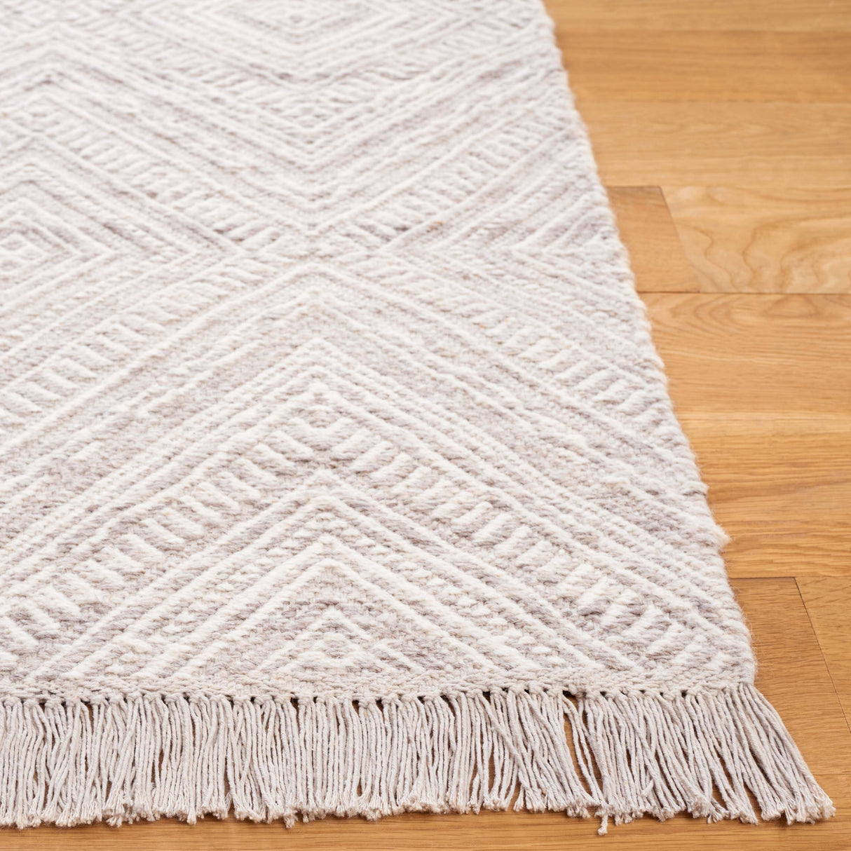 SAFAVIEH Kilim Nevjanka Transitional Wool Rug