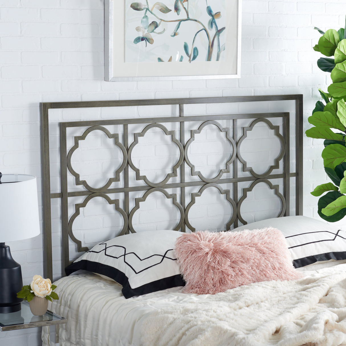 SAFAVIEH Laraine Metal Headboard