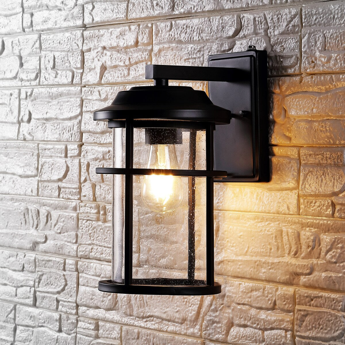 SAFAVIEH Lighting Andreiana Outdoor Wall Sconce - 8" W x 10" D x 14" H - 8Wx10Dx14H