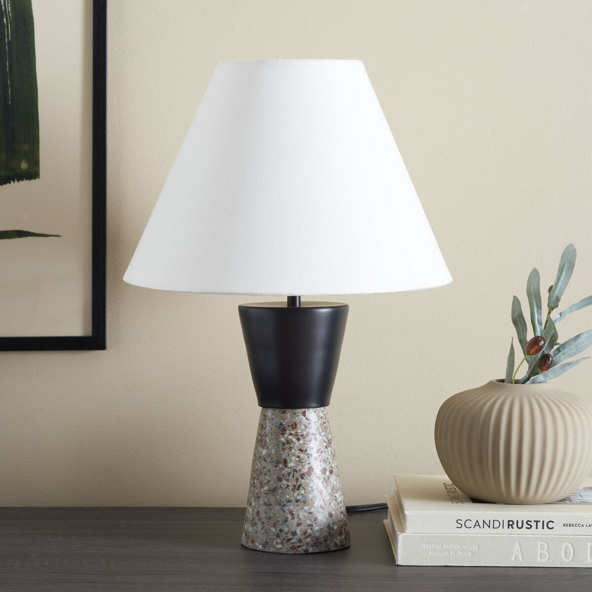 SAFAVIEH Lighting Callie 18-inch Table Lamp - 12Wx12Dx18H