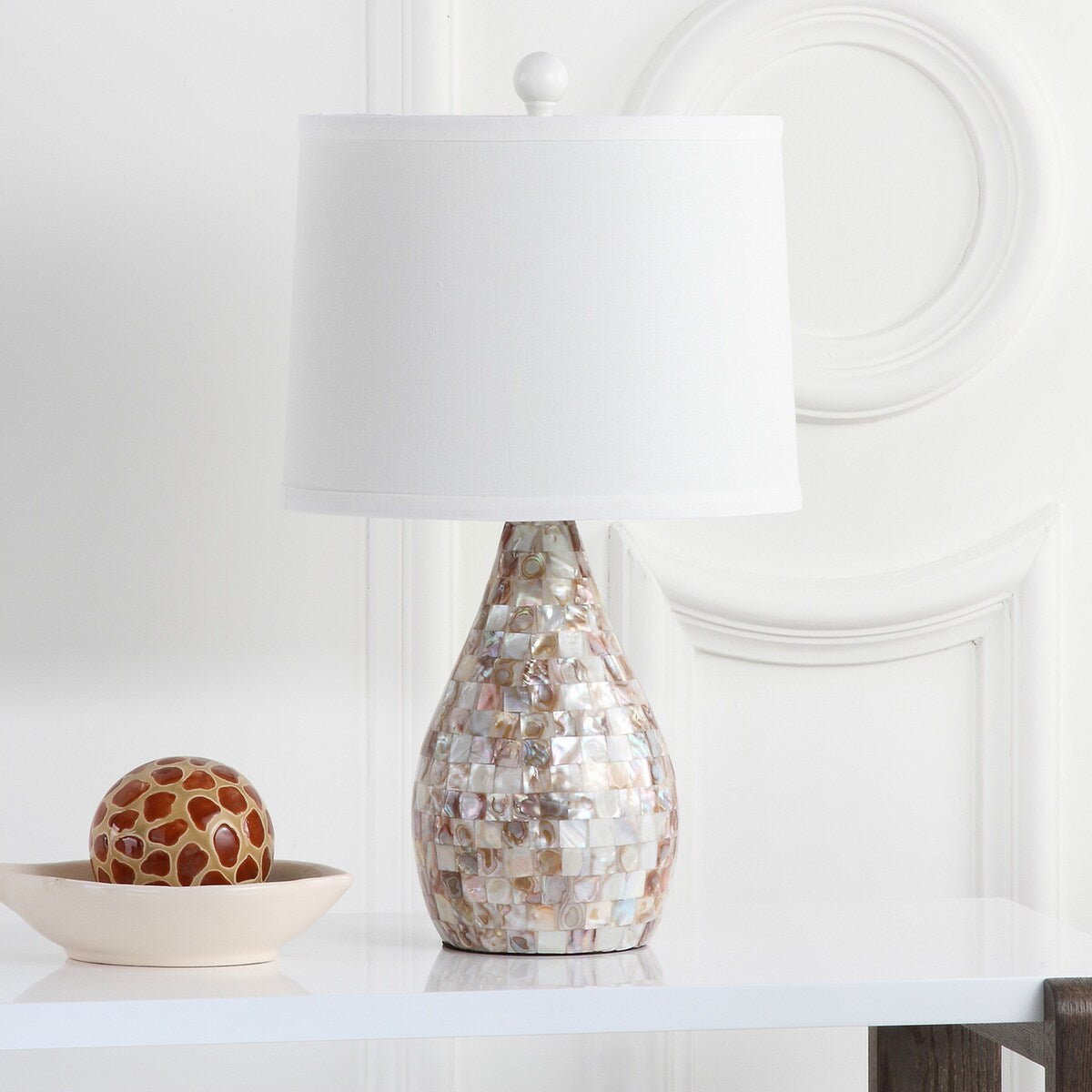 SAFAVIEH Lighting Christal 21-inch Mother Of Pearl Table Lamp (Set of 2) - 12"x12"x20.5" - 12Wx12Dx21H