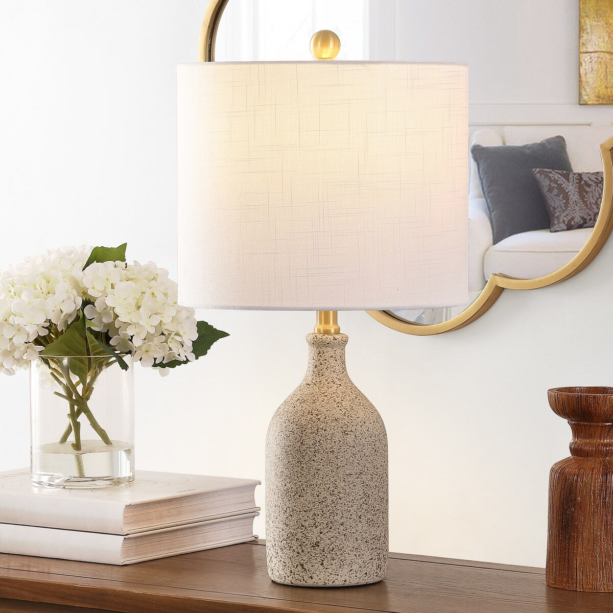 SAFAVIEH Lighting Etelca 23-inch Ceramic Table Lamp - 12" x 12" x 23" - 12Wx12Dx23H