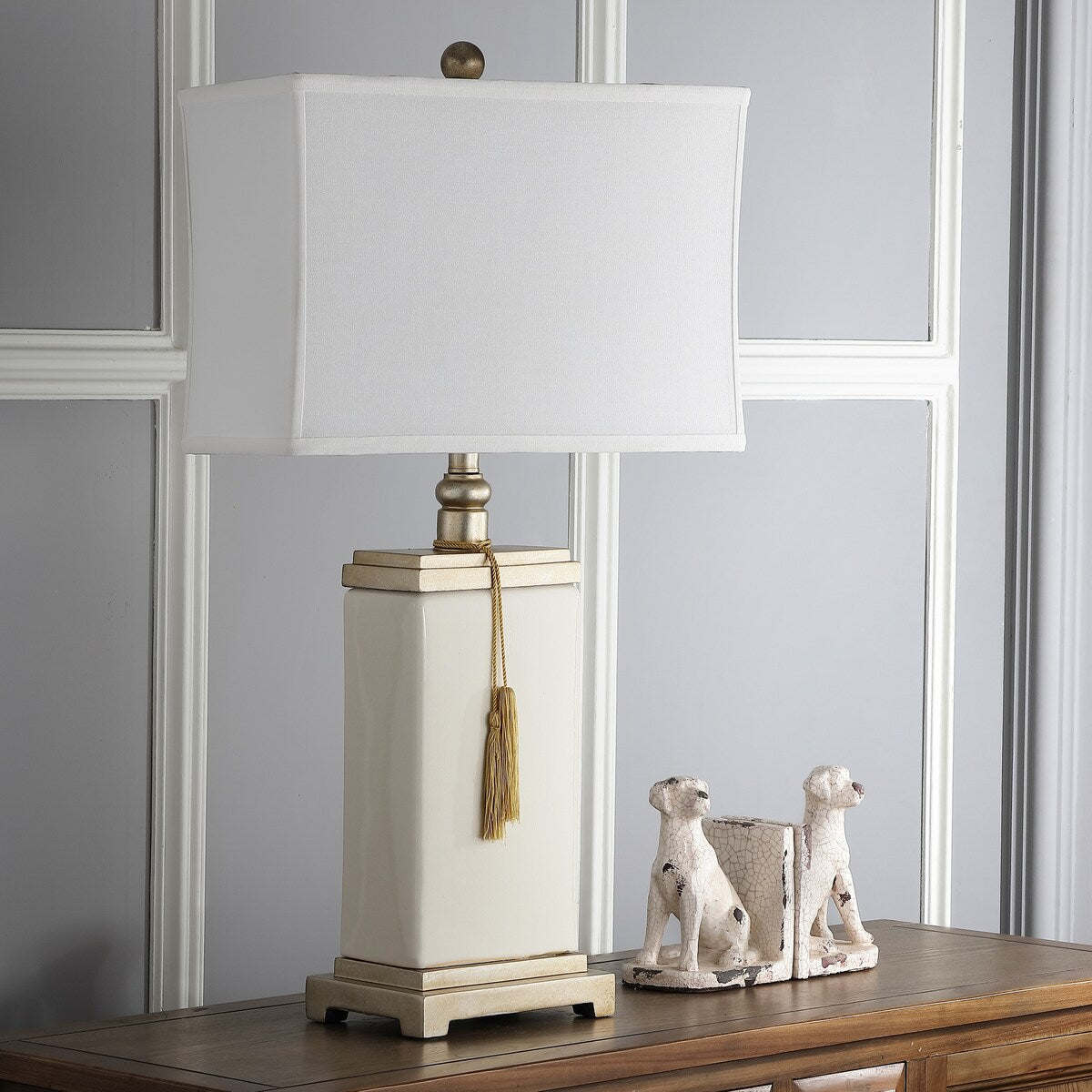 SAFAVIEH Lighting Ganna 30-inch Cream/Gold Tassel Table Lamp - 16.5"x9"x32" - 17Wx9Dx32H