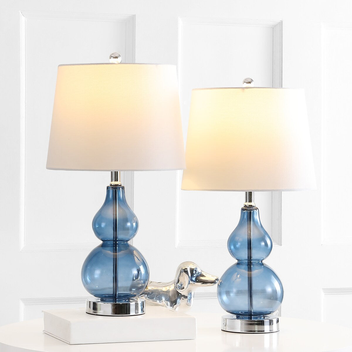 SAFAVIEH Lighting Jabina 22" Table Lamp (Set of 2) - 12" W x 12" L x 22" H - 12Wx12Dx22H