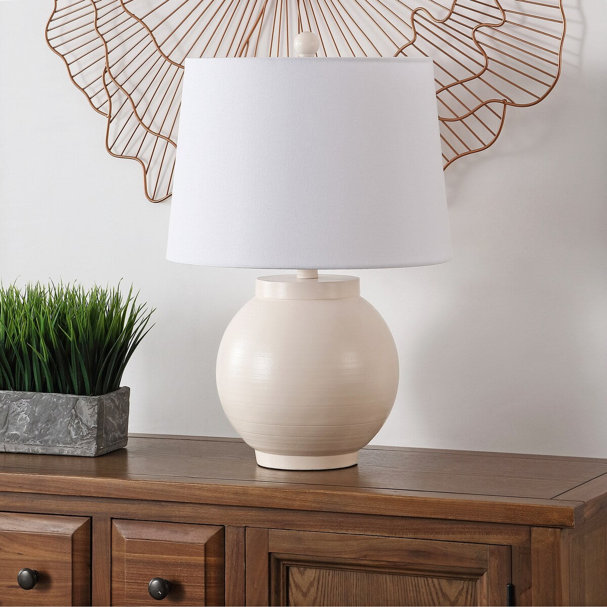 SAFAVIEH Lighting Kruttika 22" Table Lamp - 14" W x 14" D x 22" H - 14Wx14Dx22H