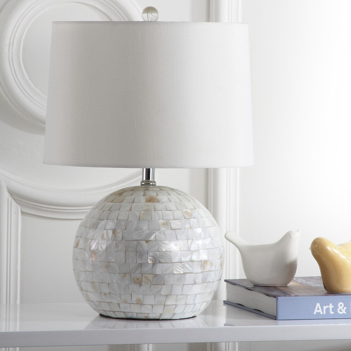 SAFAVIEH Lighting Kyla 22-inch Shell Table Lamp - 14"x14"x22.5"