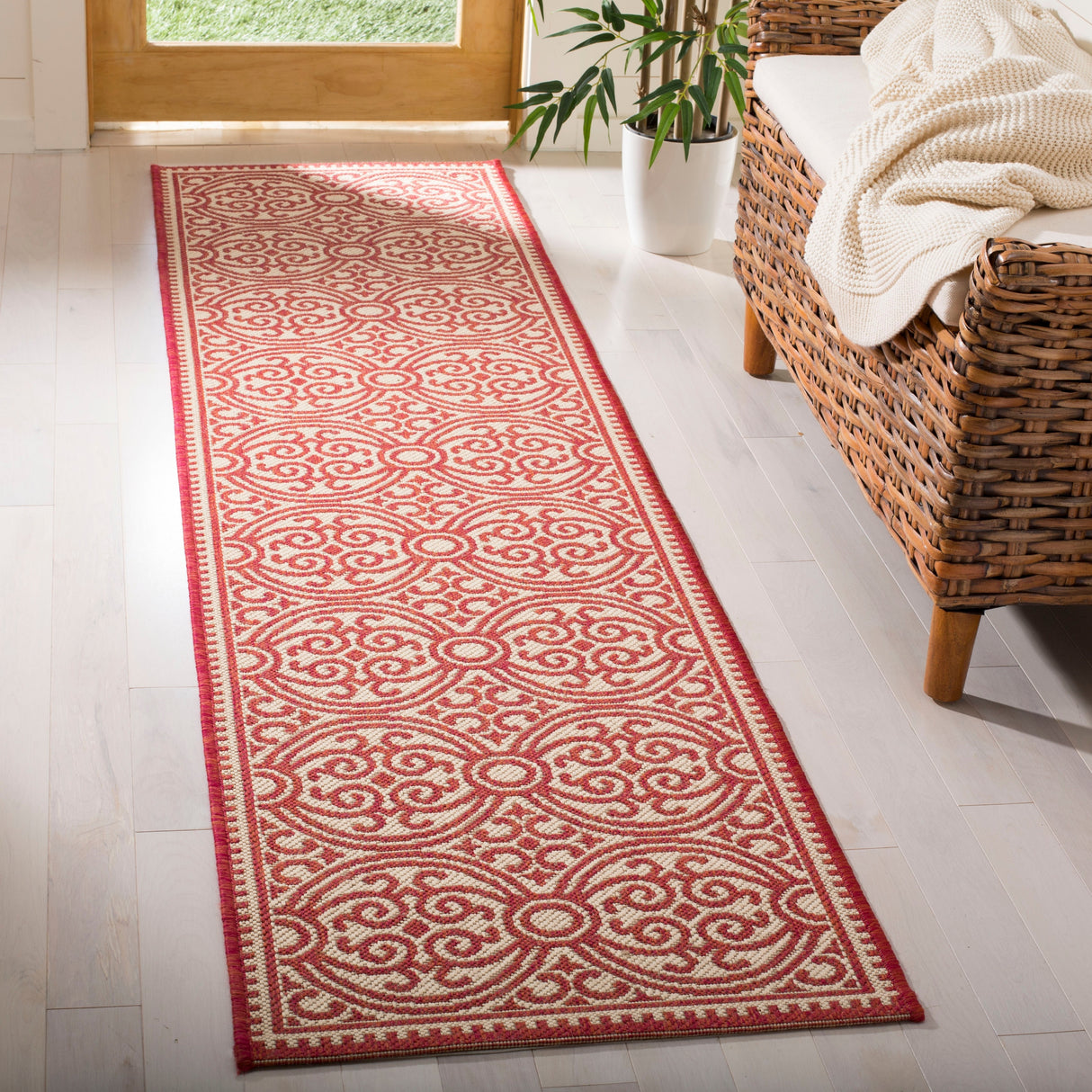 SAFAVIEH Linden Marylee Indoor/ Outdoor Waterproof Patio Backyard Rug