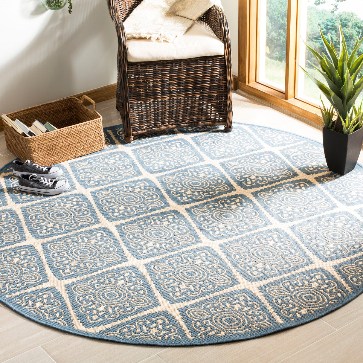 SAFAVIEH Linden Sharron Indoor/ Outdoor Waterproof Patio Backyard Rug