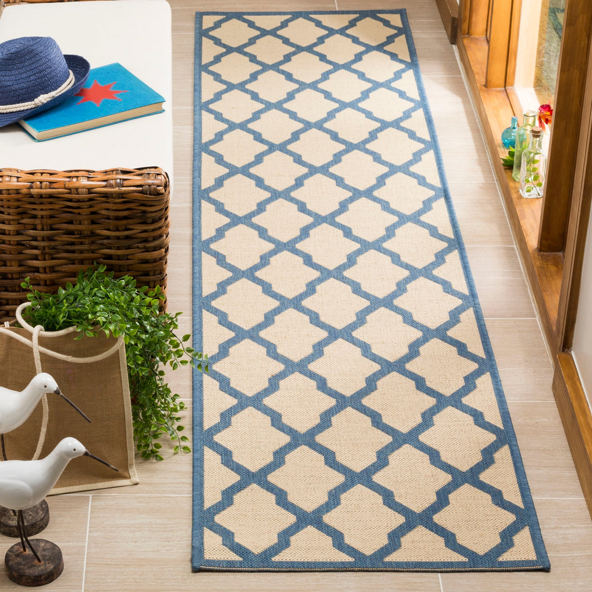 SAFAVIEH Linden Shirleyann Trellis Indoor/ Outdoor Patio Backyard Rug