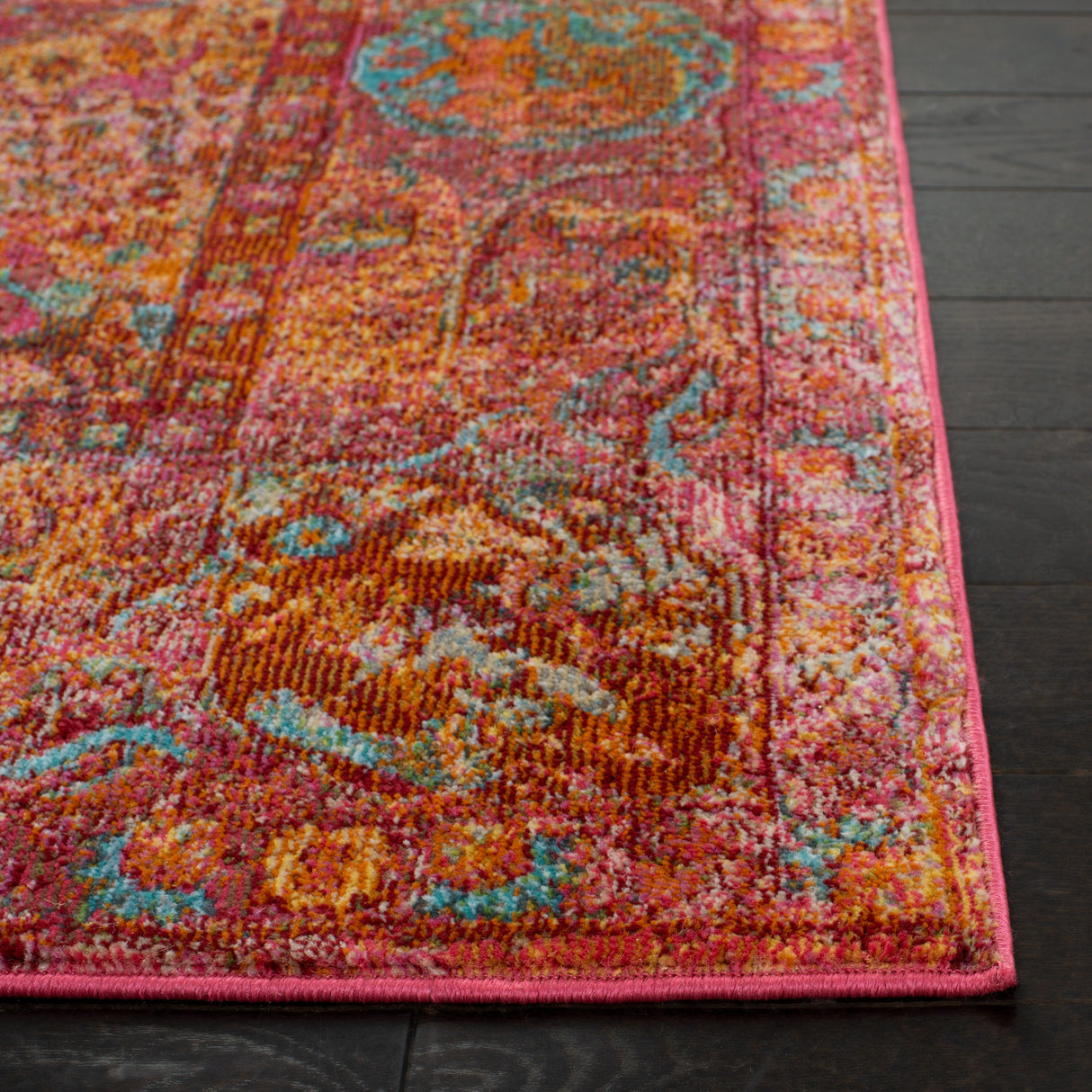 SAFAVIEH Luxor Janelle Modern Overdyed Distressed Fuchsia/ Gold Rug