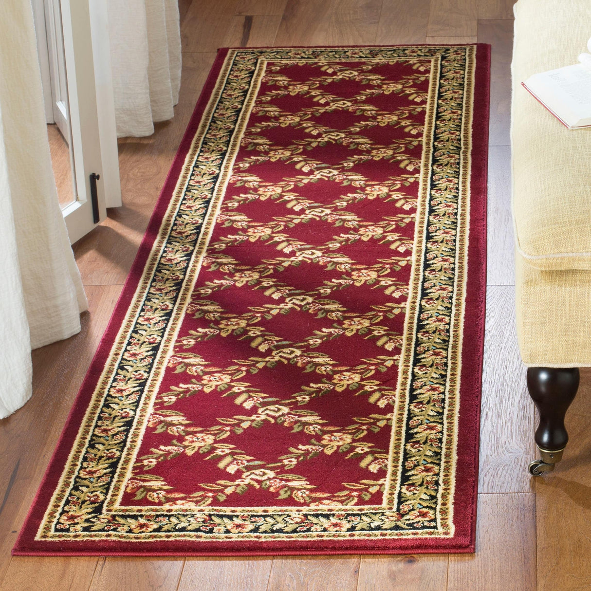 SAFAVIEH Lyndhurst Arenda Traditional Oriental Trellis Rug