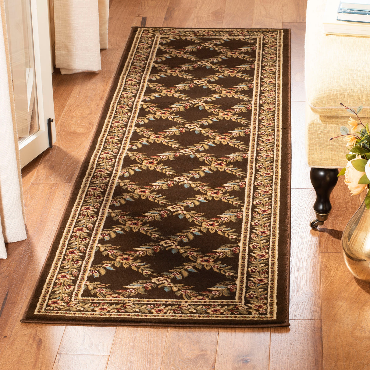 SAFAVIEH Lyndhurst Arenda Traditional Oriental Trellis Rug