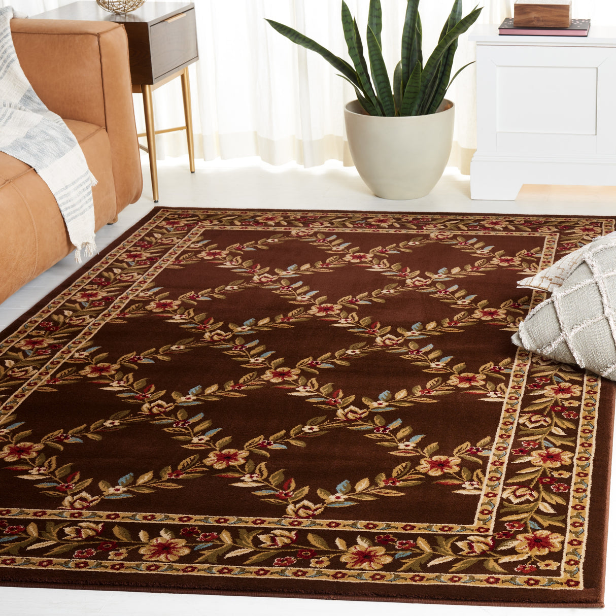 SAFAVIEH Lyndhurst Arenda Traditional Oriental Trellis Rug