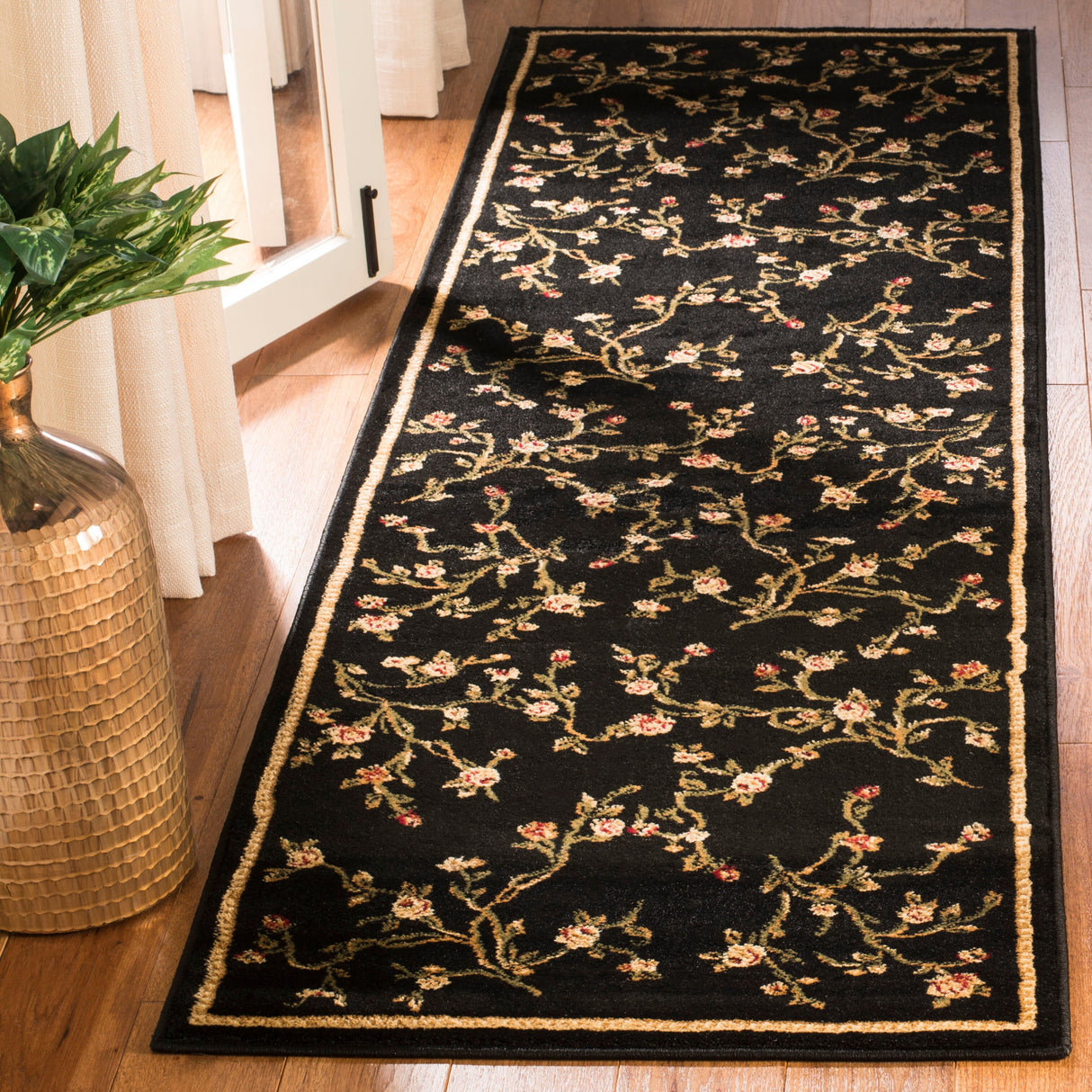 SAFAVIEH Lyndhurst Ffion Traditional Oriental Rug