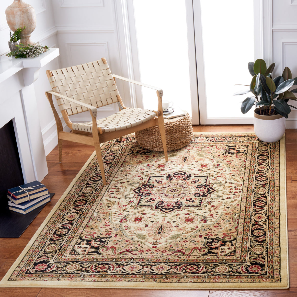 SAFAVIEH Lyndhurst Laquita Traditional Oriental Medallion Rug