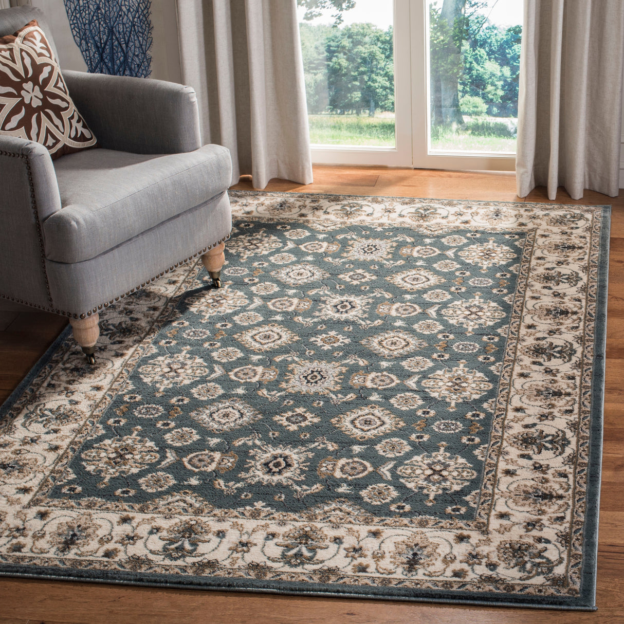 SAFAVIEH Lyndhurst Marylin Traditional Oriental Rug