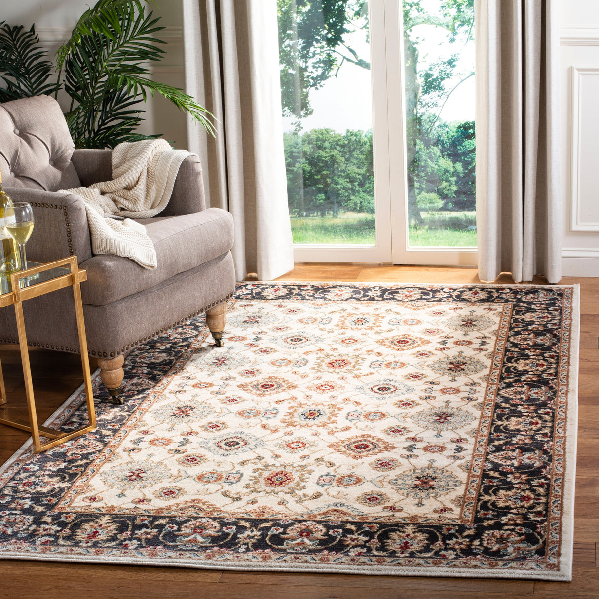 SAFAVIEH Lyndhurst Marylin Traditional Oriental Rug