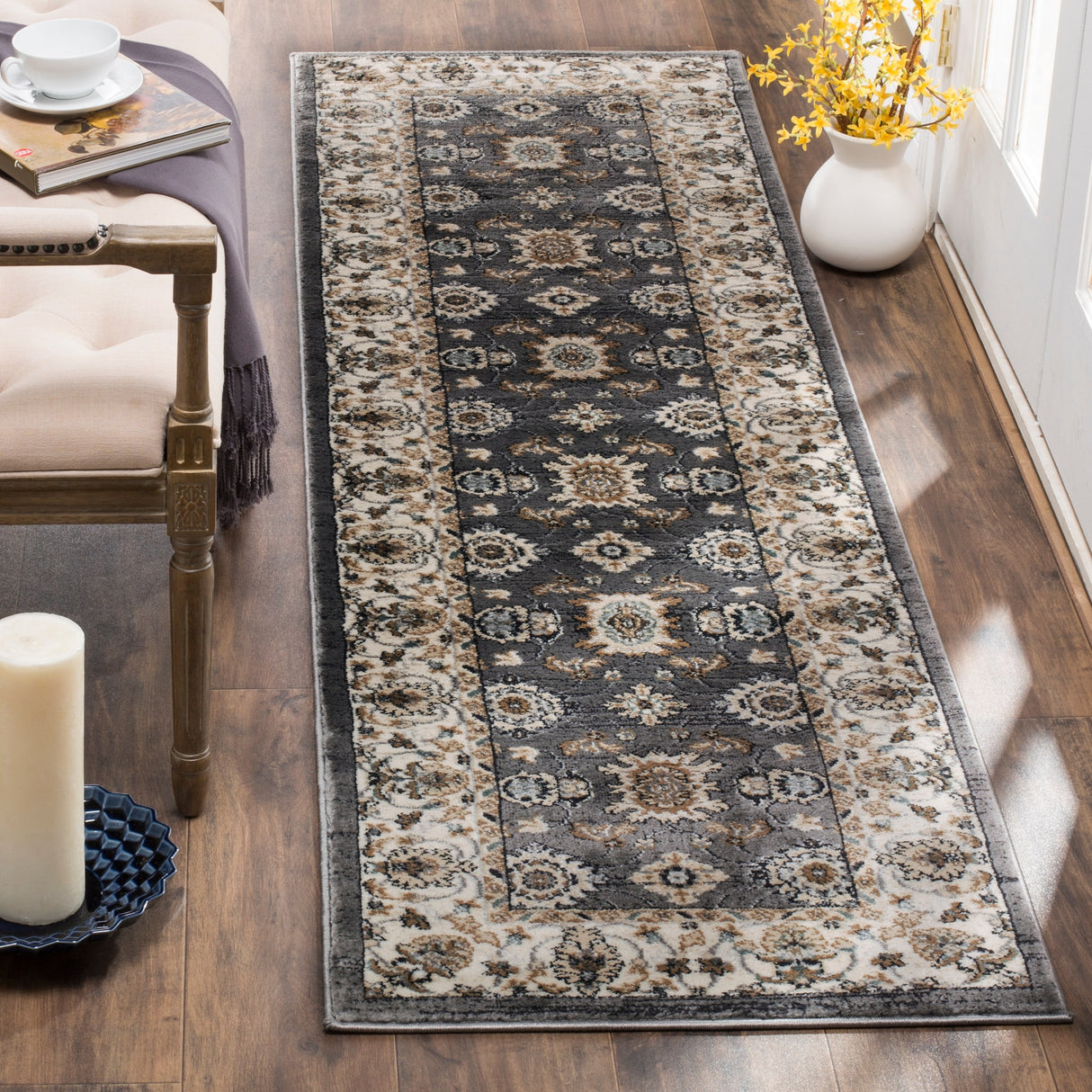 SAFAVIEH Lyndhurst Marylin Traditional Oriental Rug