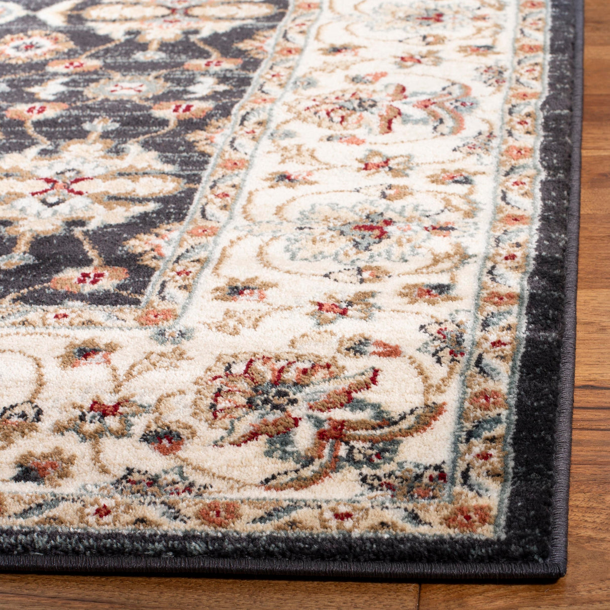 SAFAVIEH Lyndhurst Marylin Traditional Oriental Rug