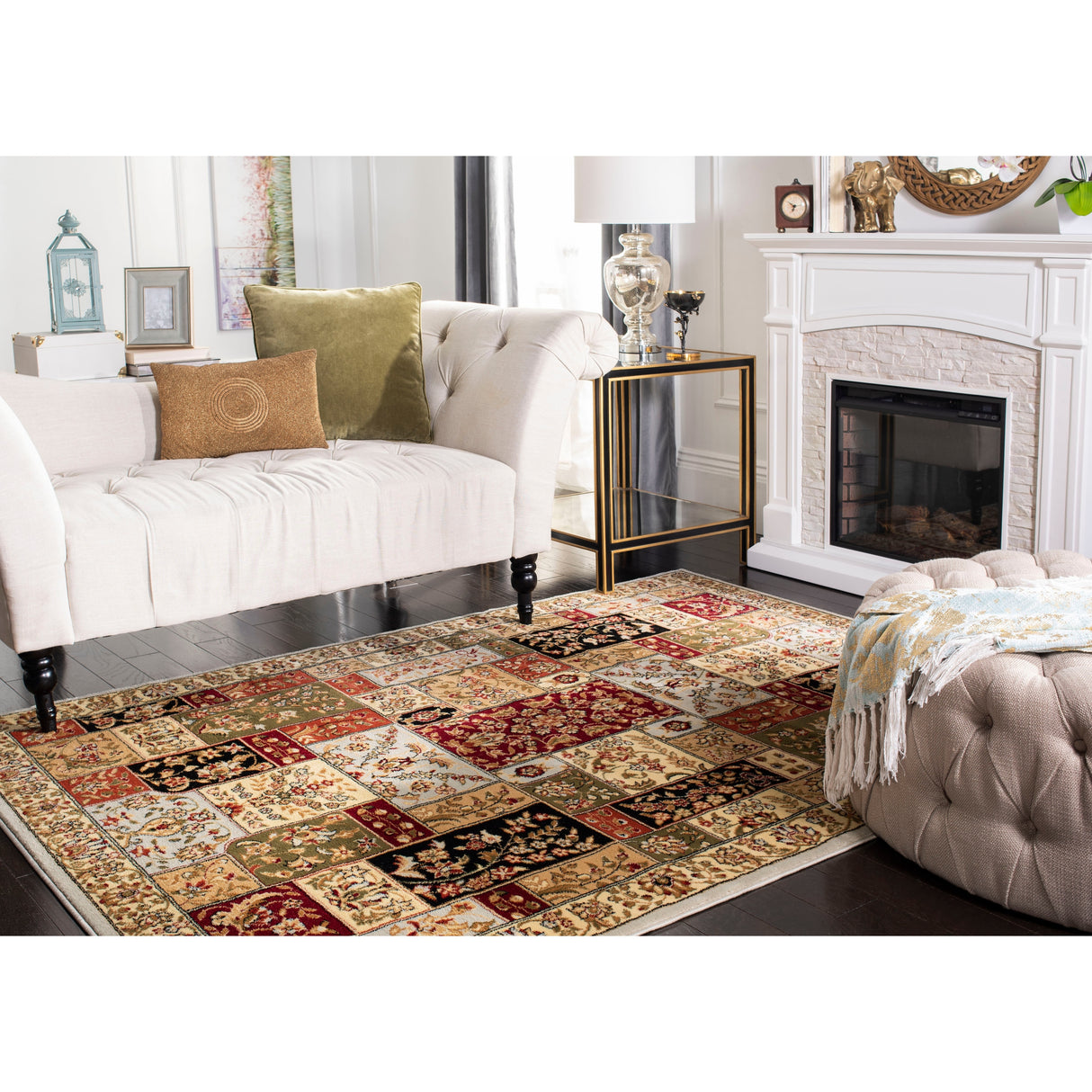 SAFAVIEH Lyndhurst Mitzi Traditional Oriental Rug