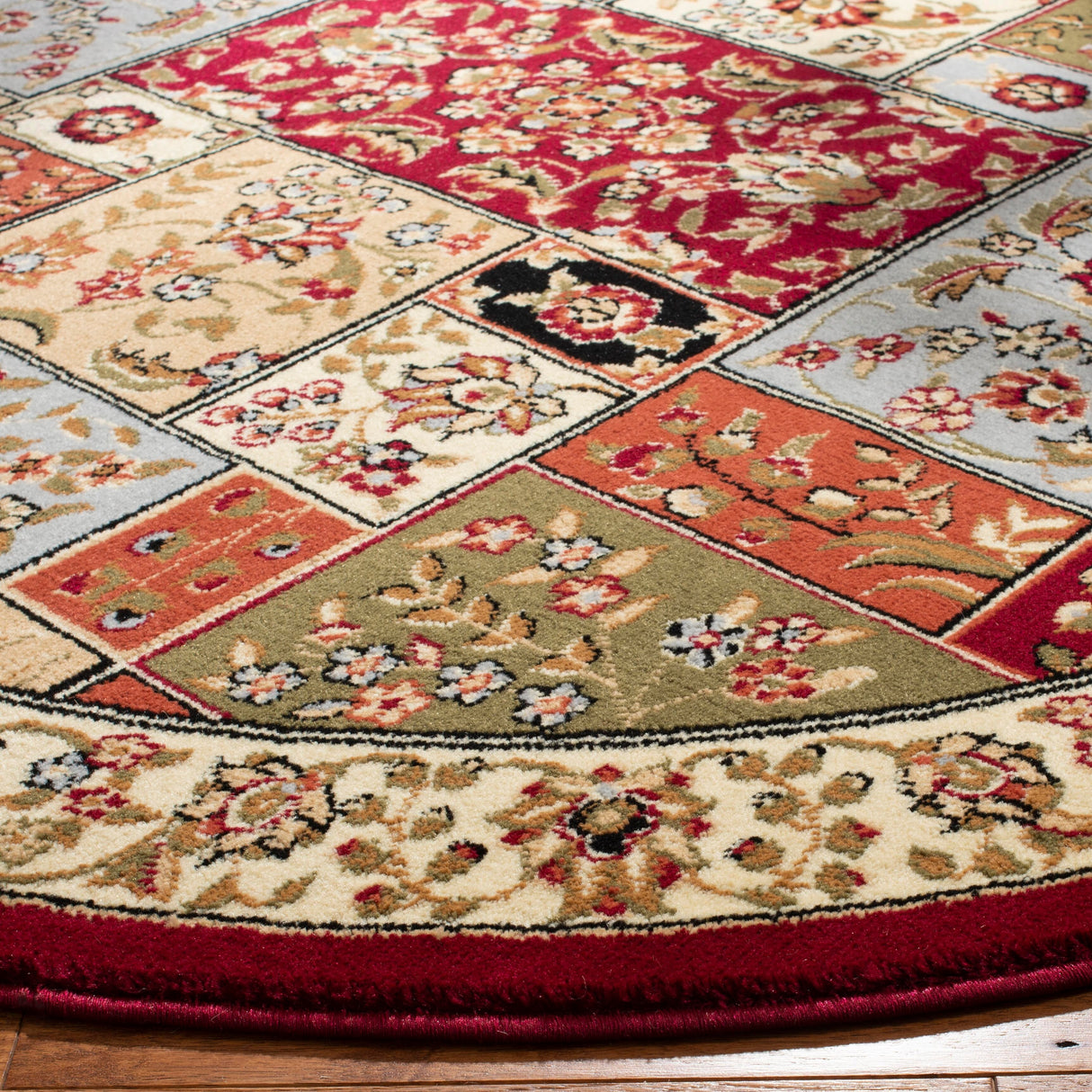 SAFAVIEH Lyndhurst Mitzi Traditional Oriental Rug