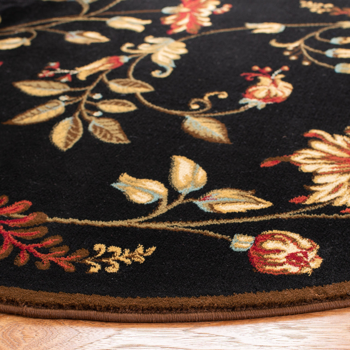 SAFAVIEH Lyndhurst Nazaria Traditional Floral Rug