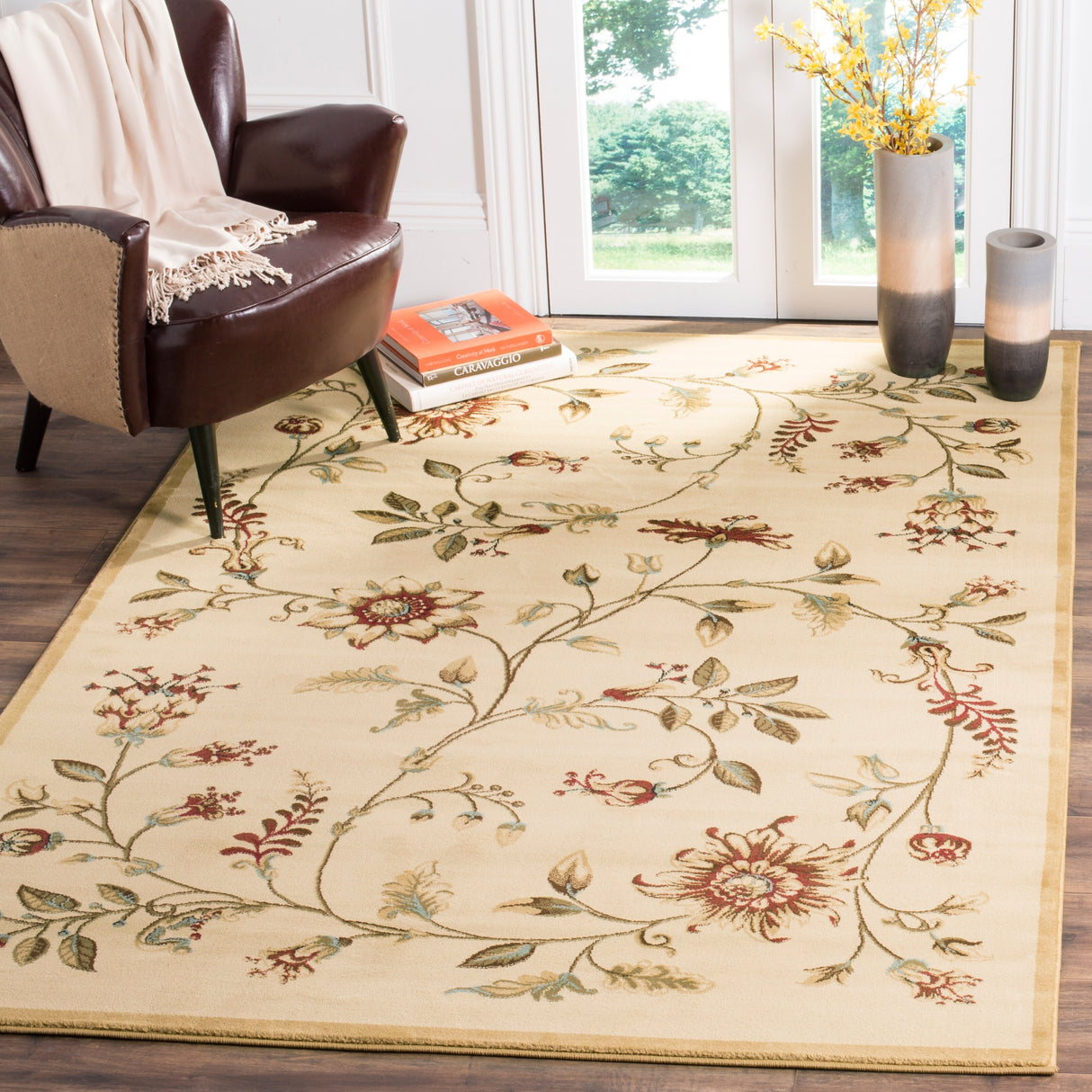 SAFAVIEH Lyndhurst Nazaria Traditional Floral Rug