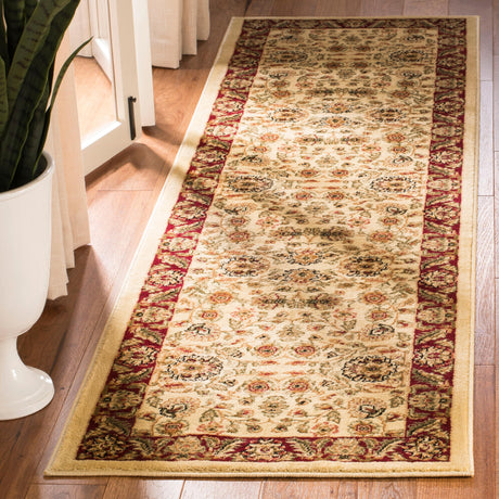 SAFAVIEH Lyndhurst Soultana Traditional Oriental Rug