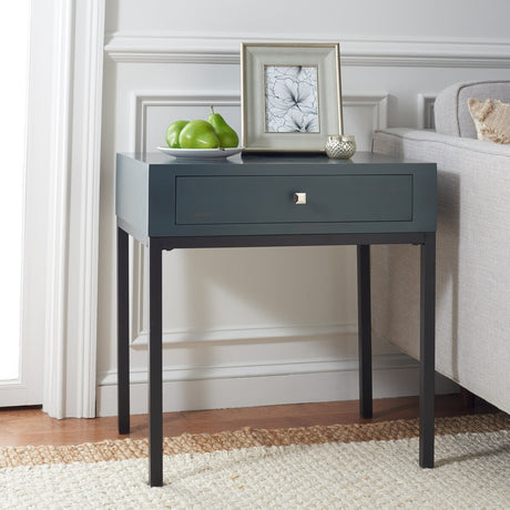 SAFAVIEH Madie Ash Grey End Table - 24" x 18.1" x 26.2" - 24Wx18Dx26H