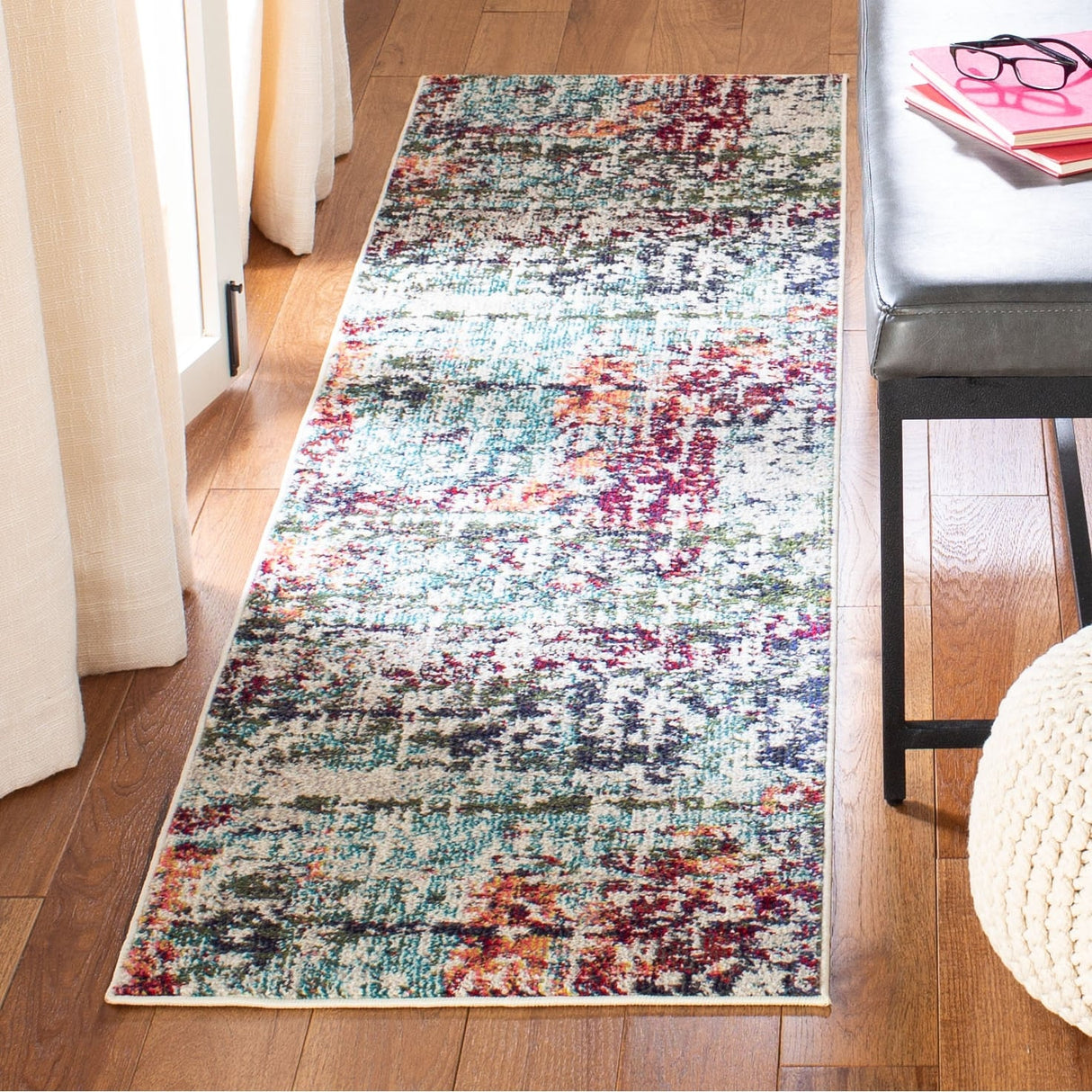 SAFAVIEH Madison Evangelina Modern Abstract Rug