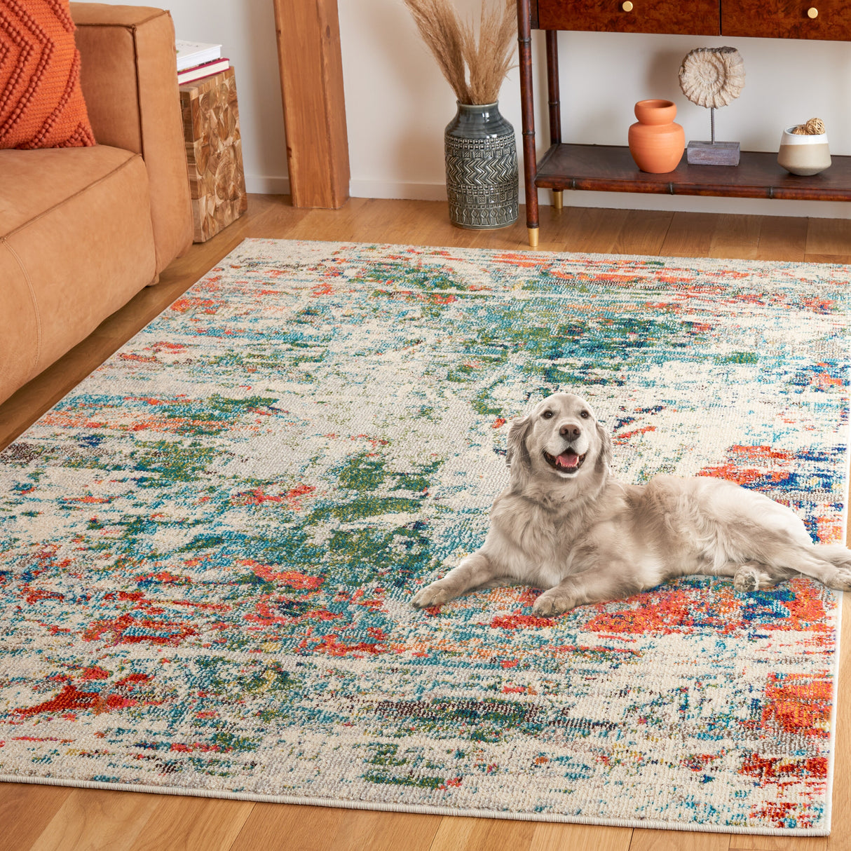 SAFAVIEH Madison Ladonna Modern Abstract Rug